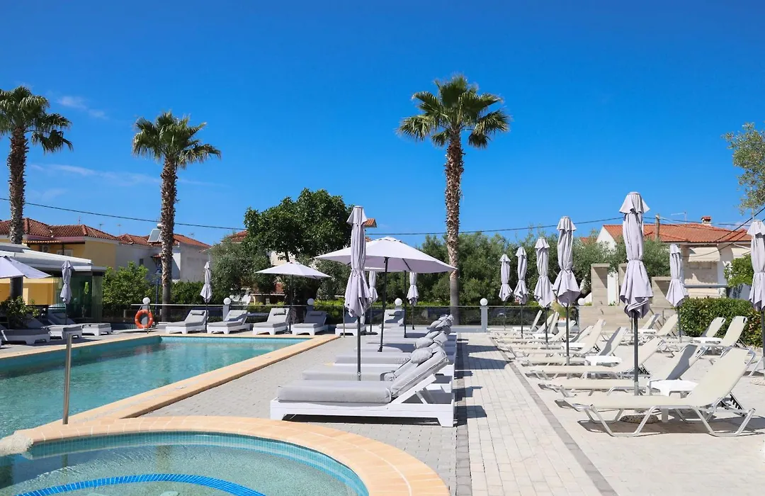Akritas Hotel Pefkochori-1