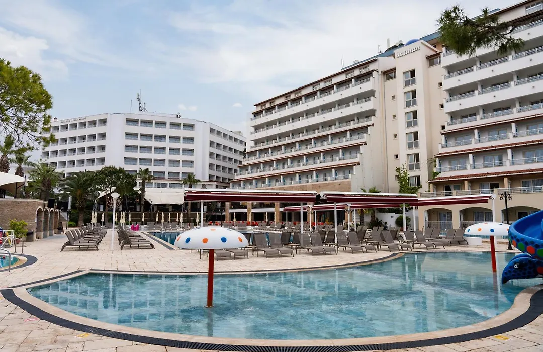 Batihan Beach Resort & Spa-1