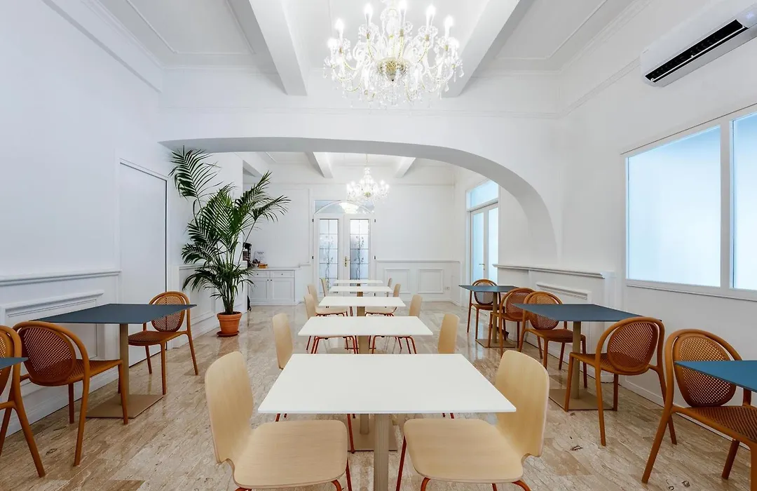 B&B Hotel Pesaro Des Bains-1