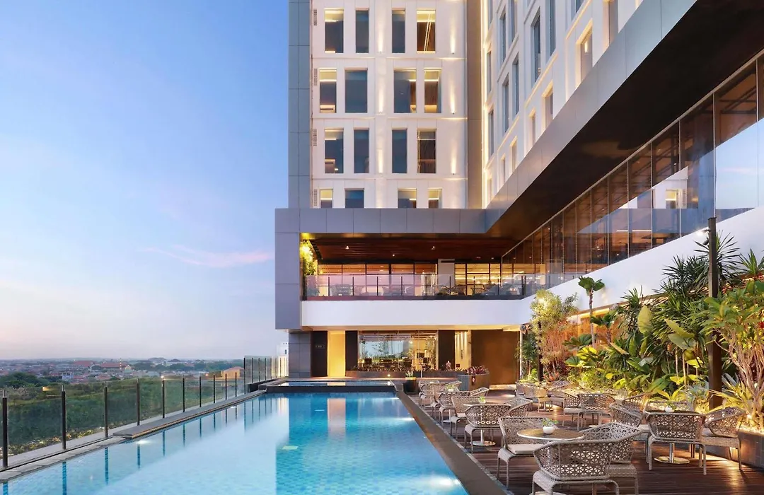 Movenpick Surabaya City-1