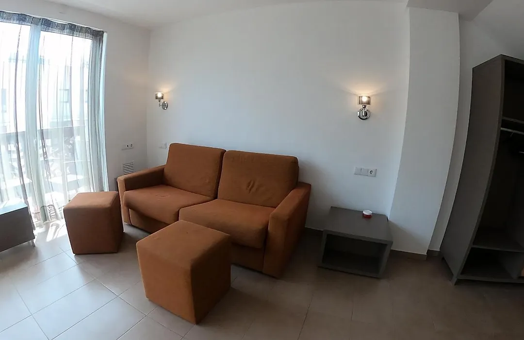 Resort Sitges Apartment Free Parking-1
