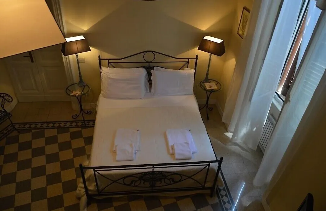 Paola A Trastevere-1