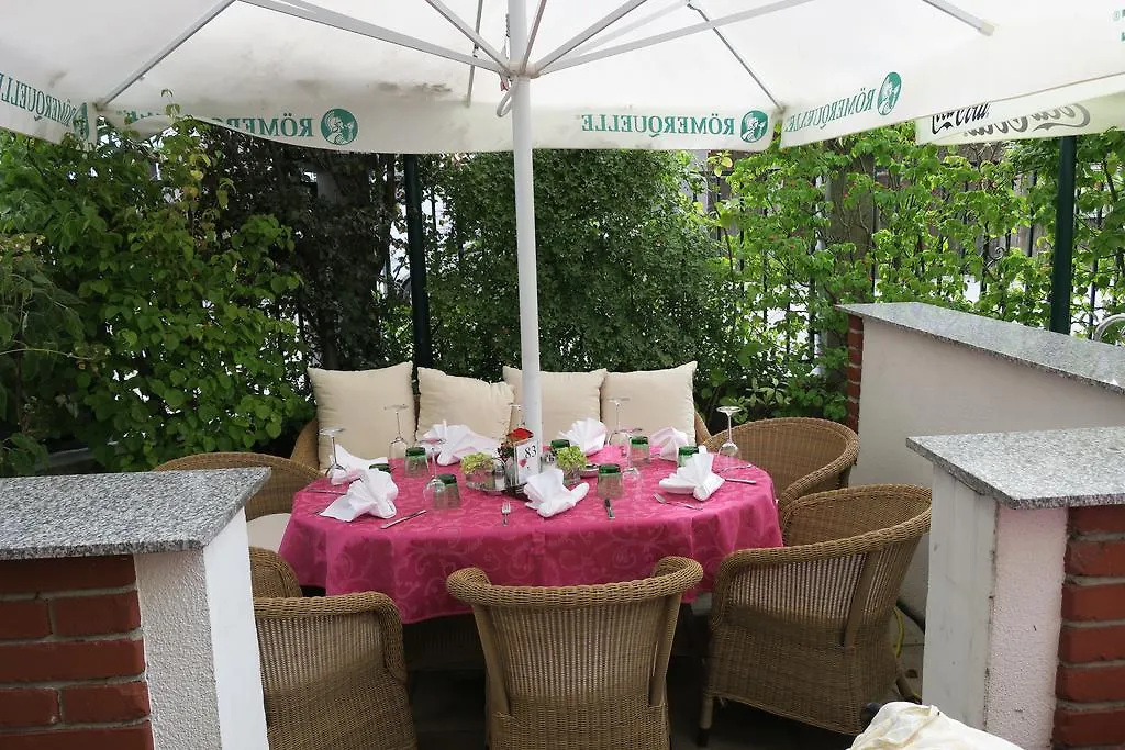 Hotel Restaurant Böck Roter Hahn-1