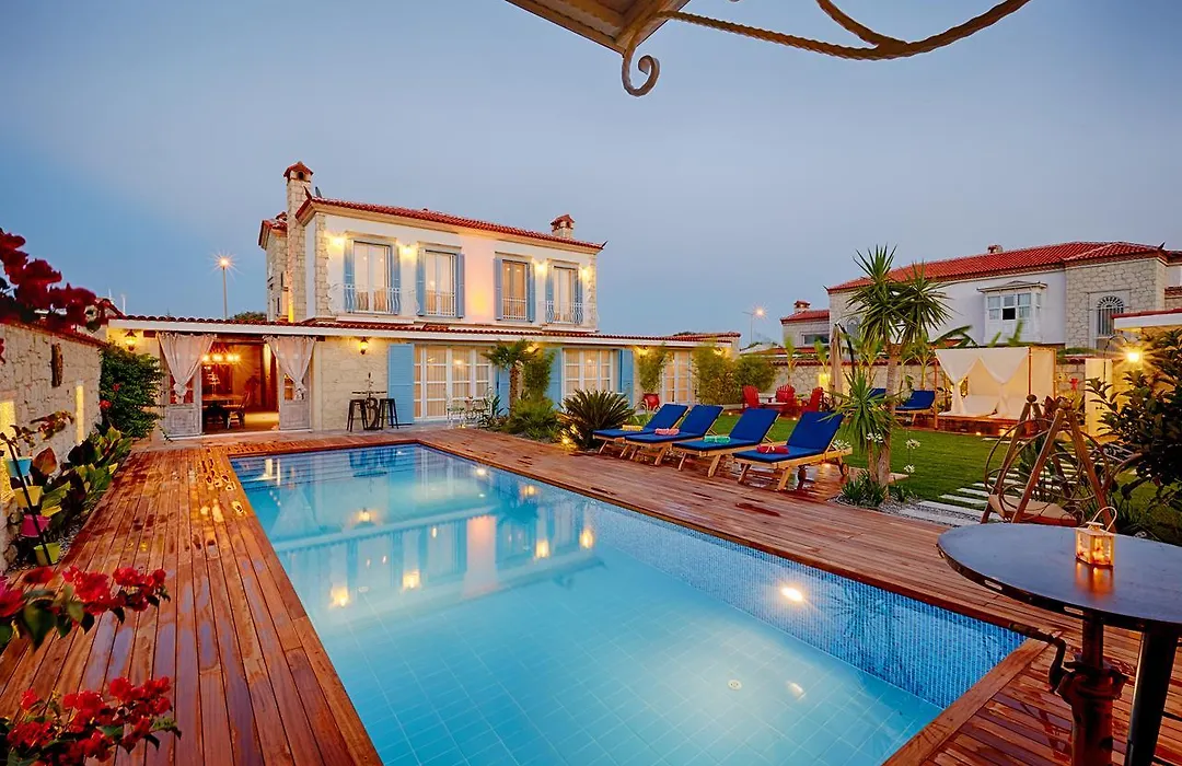 Alakapi Hotel & Villas-1