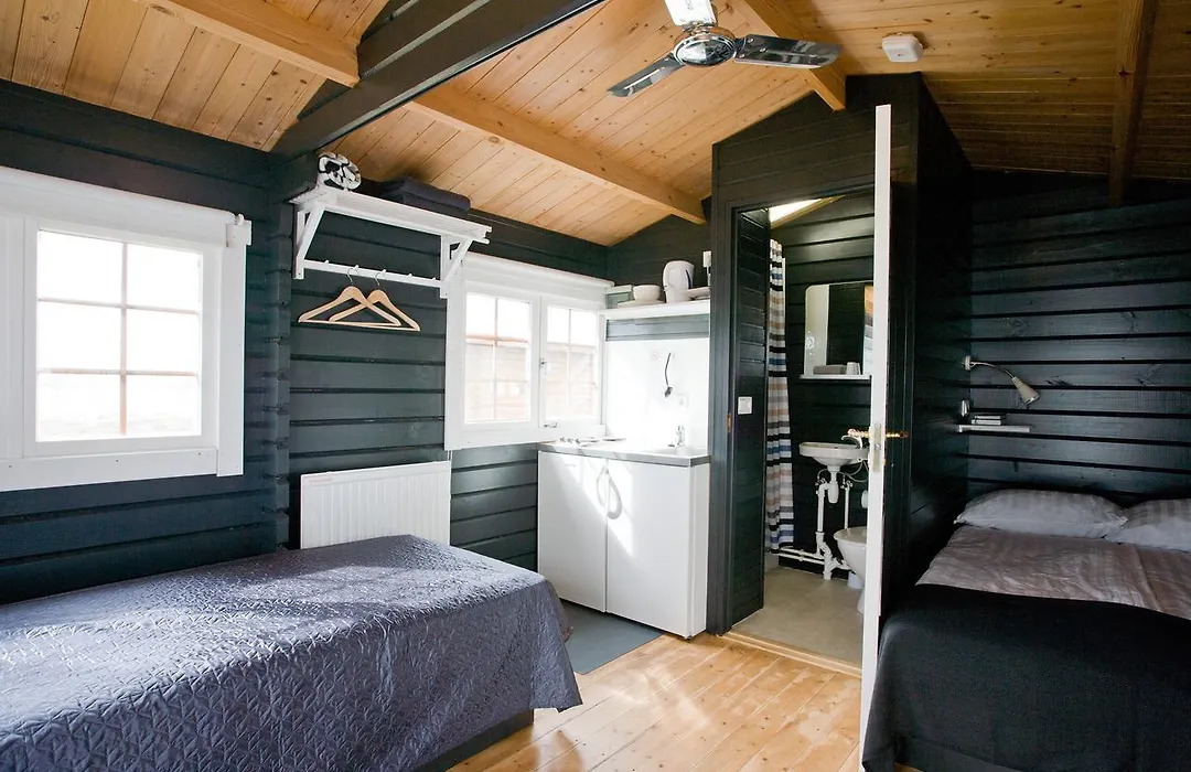 Guesthouse Alex By Keflavik Airport-1