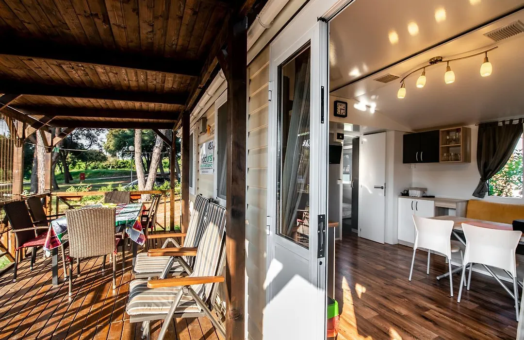 Camping Media Mobile Homes In Brioni Sunny Camping-1