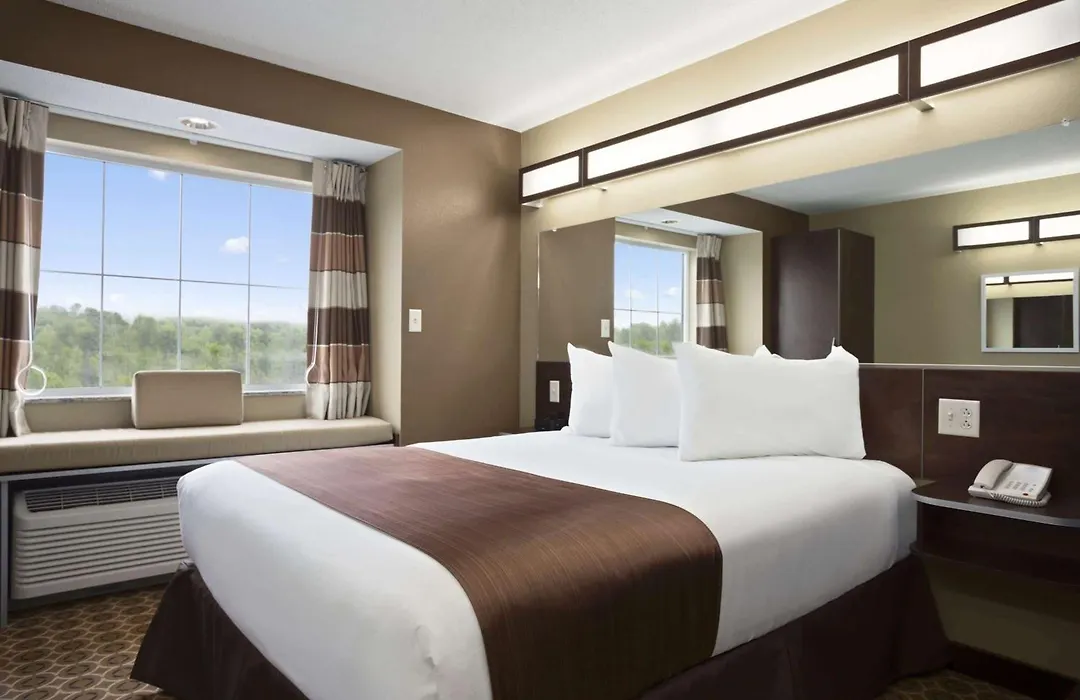 Sonesta Essential Fairmont-1