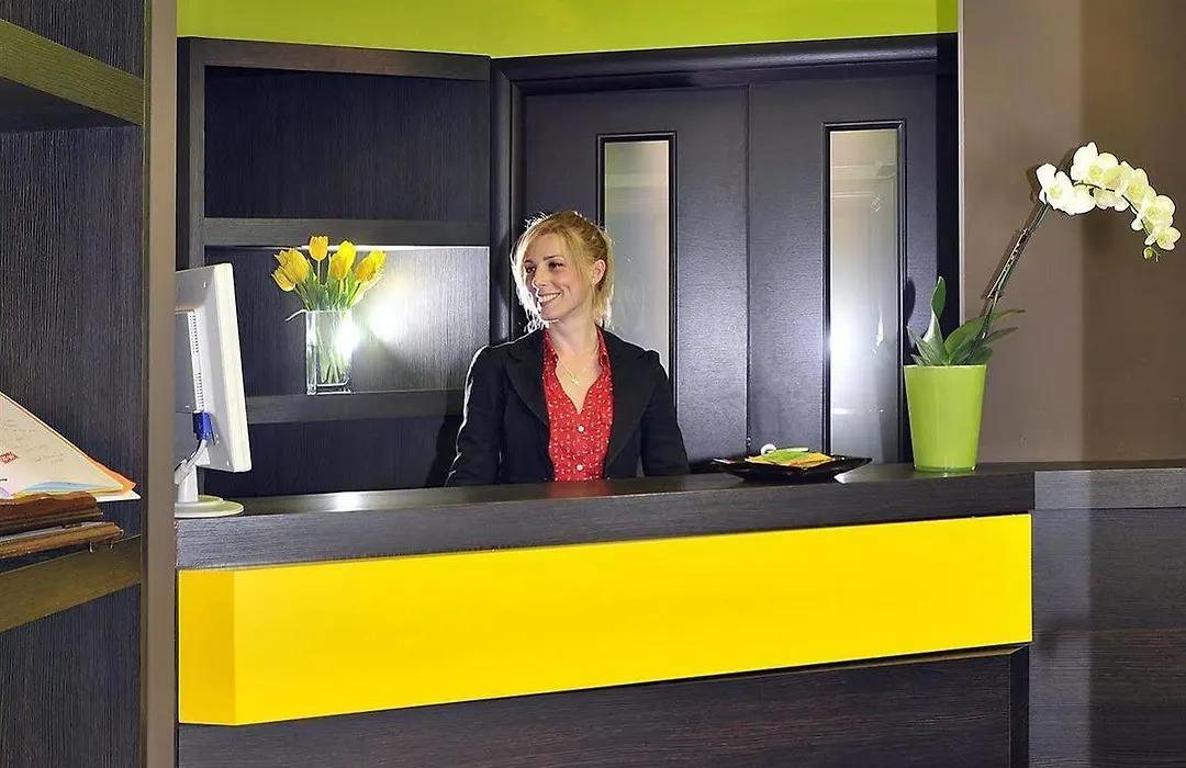Hotel Colors-1