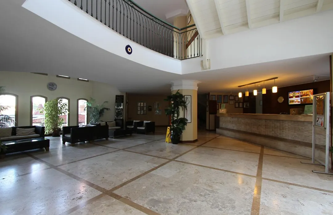 Club Aida-1