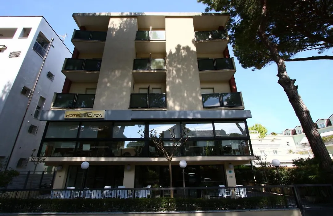 Hotel Monica-1