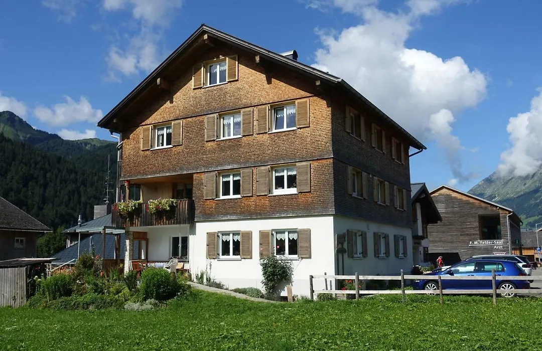 Pension Haus Romy-1