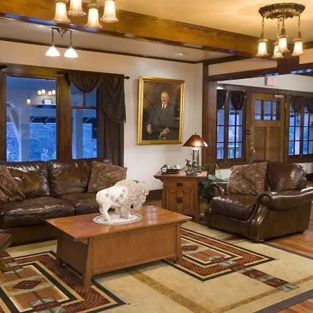State Game Lodge At Custer State Park Resort-3