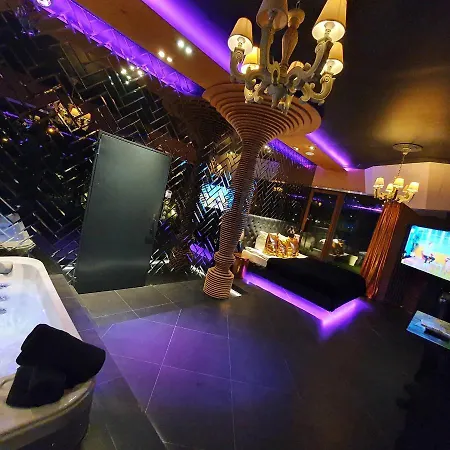 Hotel Ramka & Restaurant & Wine Bar-2