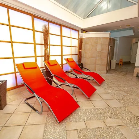 Wohlfühlhotel Hörn van Diek mit Schwimmbad-2