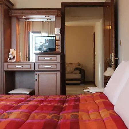 Famissi Hotel-3