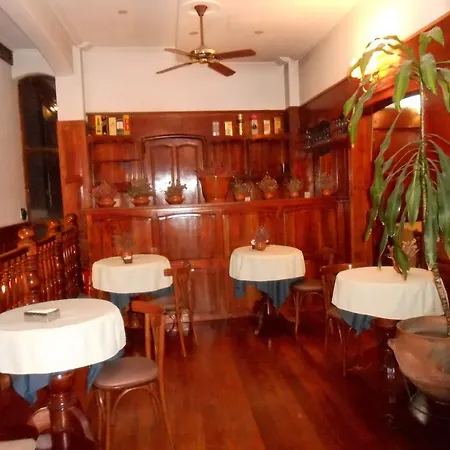Hotel Portal De Salta-3
