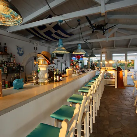 Oasis Beach Hotel - Adults Only-2