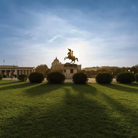 Holiday Inn Vienna City By Ihg-2
