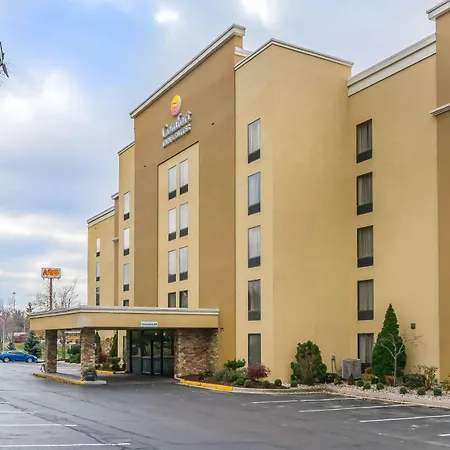 Comfort Inn & Suites Lexington - Hamburg I-75-3