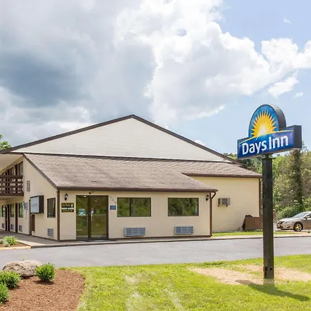 Days Inn By Wyndham Athens-2