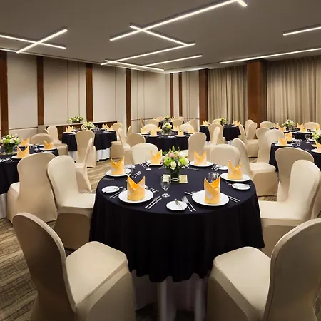 Millennium Place Barsha Heights Hotel Apartments-3
