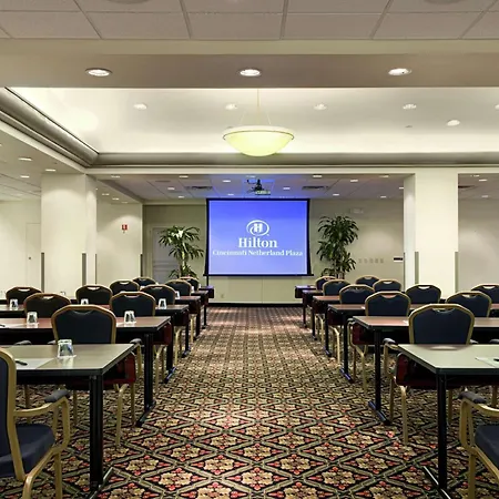 Hilton Cincinnati Netherland Plaza-2
