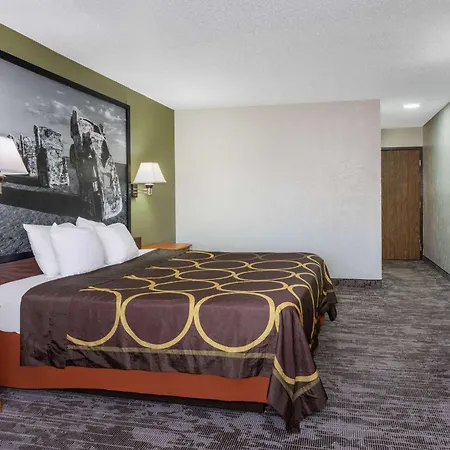 Super 8 By Wyndham Amarillo Central Tx-2