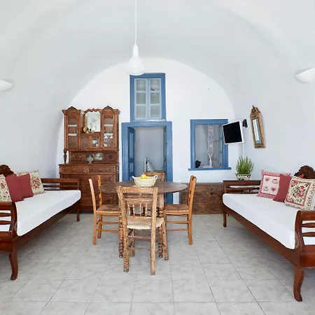 Allure Breeze Suites-2