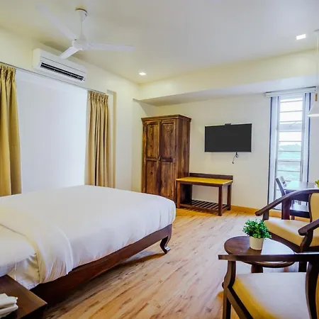 Bloom Hotel - Hal Old Airport Road-2