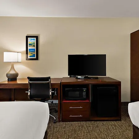 Comfort Inn & Suites Sequoia Kings Canyon-2