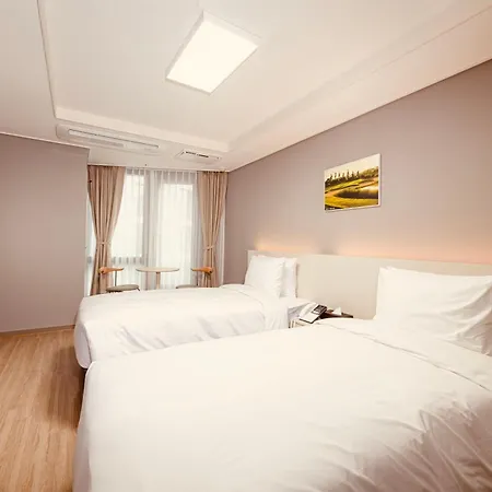 Sollago Myeongdong Hotel & Residence-2