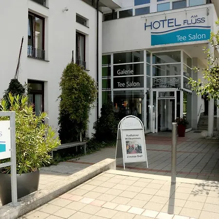 Hotel am Fluss-2