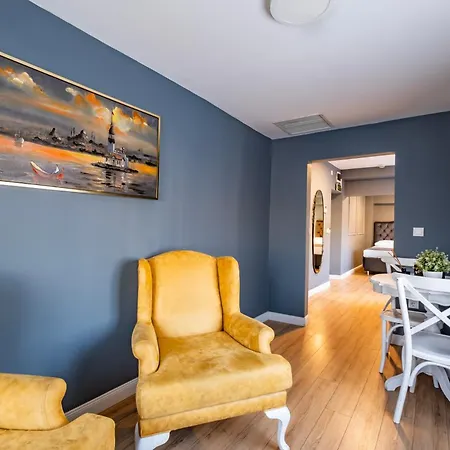Selvese Suites, Serviced Living In Galata-2