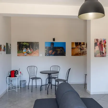 Click Art & Room-2
