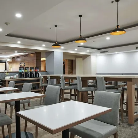 Hampton Inn Ciudad Juarez-3