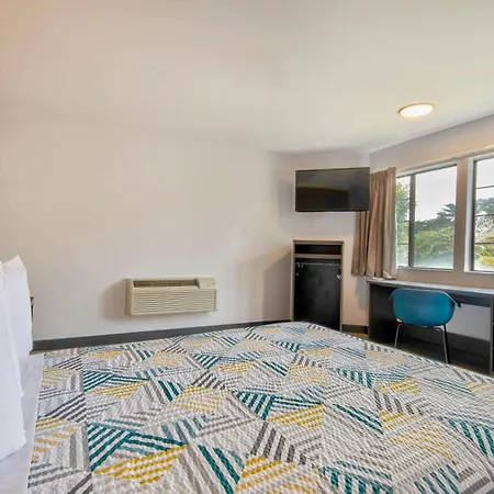 Motel 6-Marina, Ca - Monterey-2