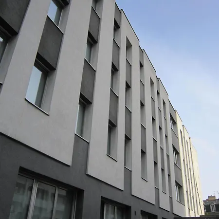 Hotel Anne De Bretagne-3