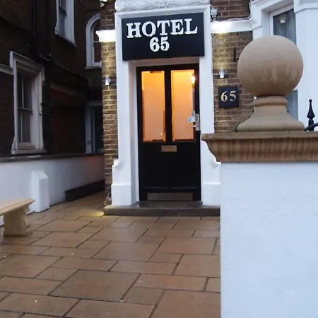 Hotel 65-2