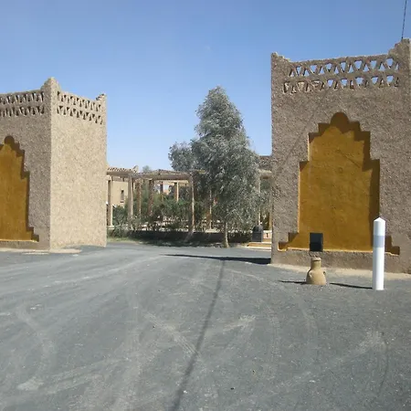 Les Portes Du Desert-2