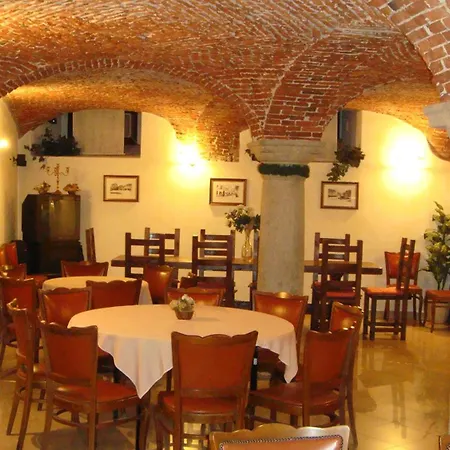 Albergo Corona-2
