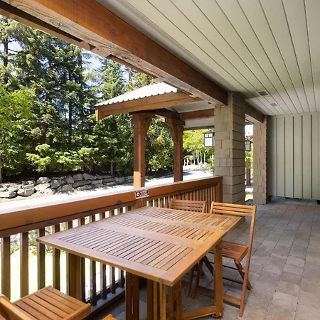Horstman House By Whistler Premier-3