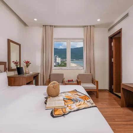 De Lamour Hotel Da Nang-3