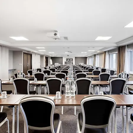 Pentahotel Brussels City Centre-2