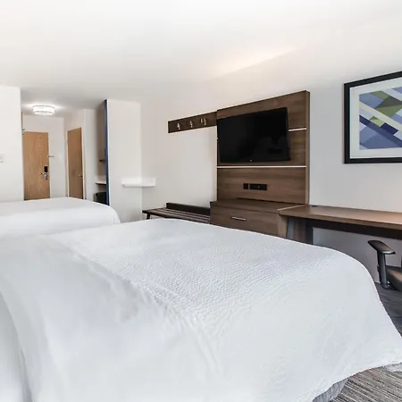 Holiday Inn Express & Suites-Regina-South By Ihg-2