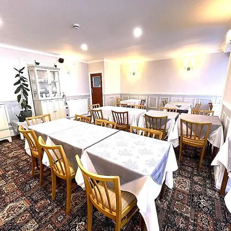 Lindum Lodge-3