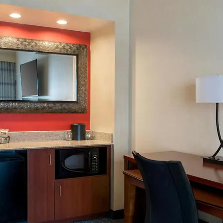 Courtyard By Marriott Mt. Laurel-2