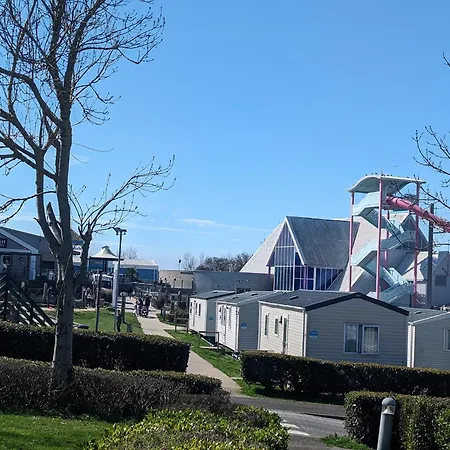 Swift Holidays At Combe Haven Holiday Park-3