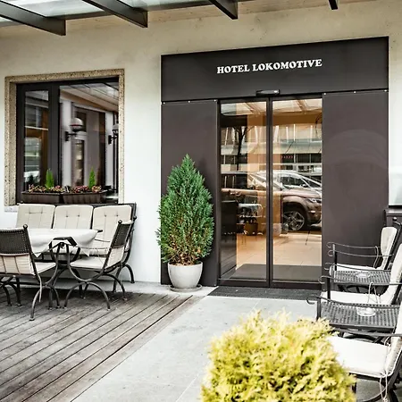 Hotel Lokomotive-2