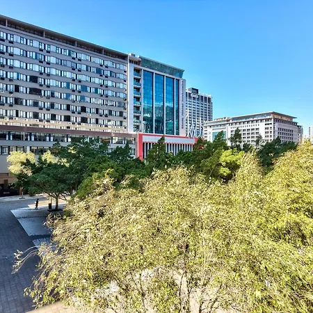 Wink Aparthotel Foreshore-2