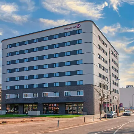 Premier Inn Saarbruecken City Congresshalle-2